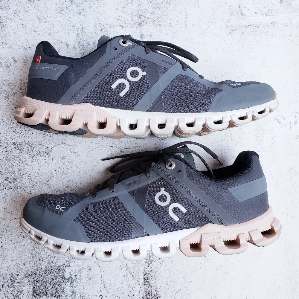 On Cloud Running Shoes CloudTec size 7 Women's Sneakers
